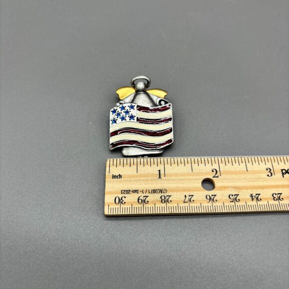 AJMC Brooch Pin Angel w/ American Flag Pewter Enamel Rhinestones Patriotic USA - Picture 5 of 5